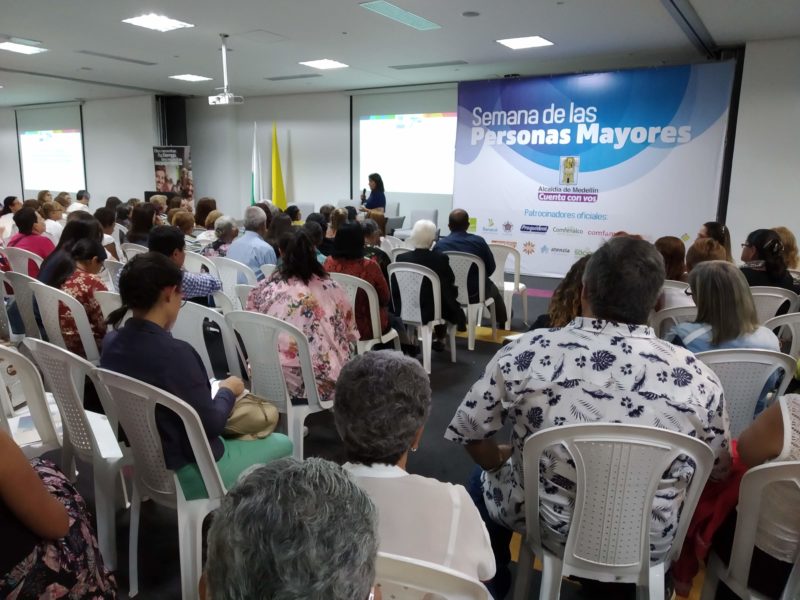 Casi 400 personas asisten al Foro sobre Derechos Humanos de las Personas Mayores en Medellín